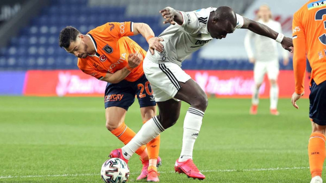 Beşiktaş-Başakşehir- CANLI SKOR