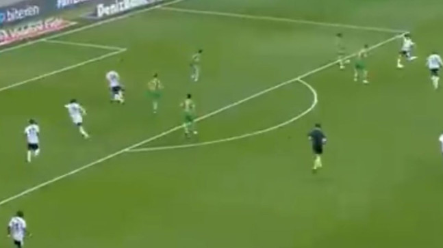 Ghezzal’dan şık plase golü