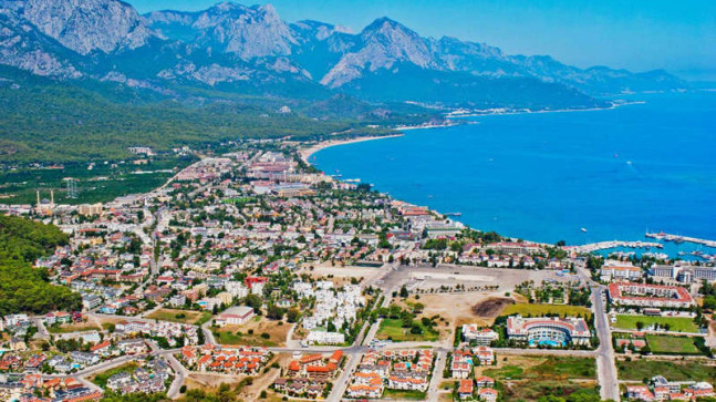 Kemer’de Doğanın ve Eğlencenin Buluştuğu Benzersiz Tatil Deneyimi