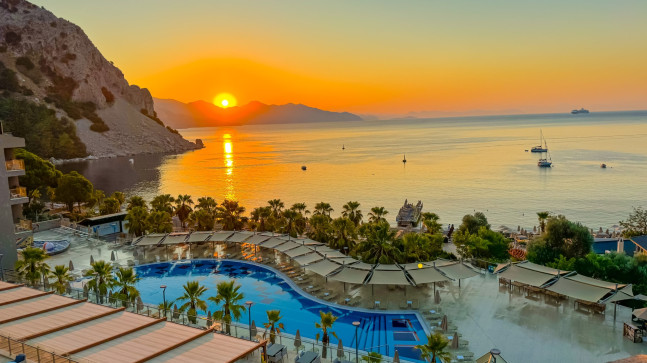 Turunç’ta Unutulmaz Bir Başlangıç: Seçkin Bir Balayı Deneyimi Sizi Bekliyor