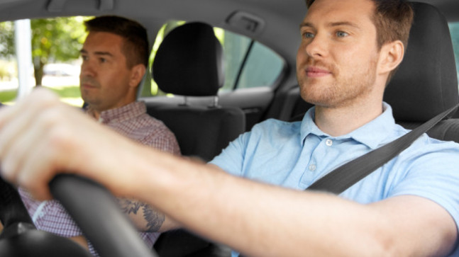 Bursa’da Ehliyet Almanın En Kolay Yolu: Tanıdık Sürücü Kursu