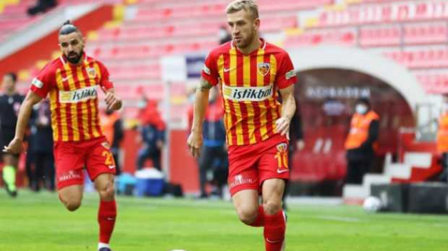 Kayserispor 30 kişilik kadrosunu TFF’ye bildirdi