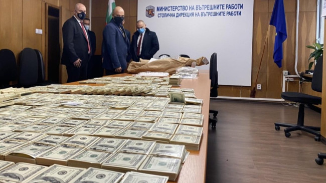 Bulgaristan’da üniversite matbaasına sahte döviz baskını