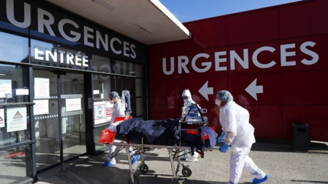 İngiltere’de son 24 saatte Covid-19’a bağlı 110 can kaybı
