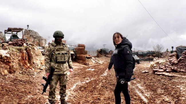 Nazlı Çelik, Irak’taki Mehmetçik’in üs bölgesini ziyaret etti