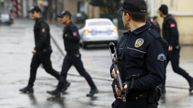 Görev başında polisi görüntülemek yasaklandı