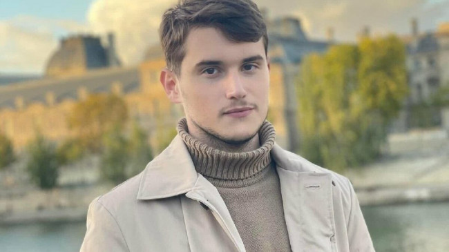 Paris’te sokakta vurulan üniversiteli Akın, öldü