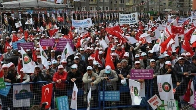 Sendikalar: Meclis tatil olmadan geçici işçiye kadro hakkı verilsin