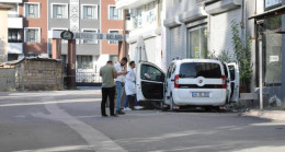 2 kardeşe kanlı pusu! Aracı kurşun yağmuruna tuttular